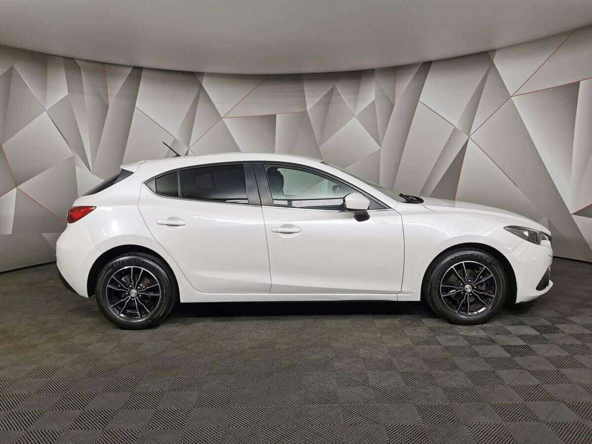 Mazda 3 с пробегом — 2014 год. Фото: #5