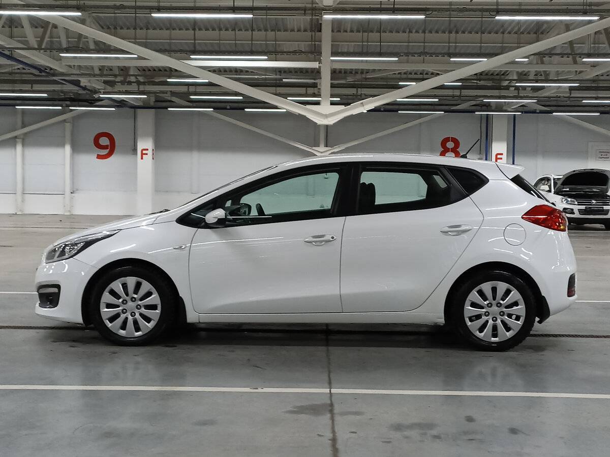 Kia Ceed с пробегом — 2015 год. Фото: #7