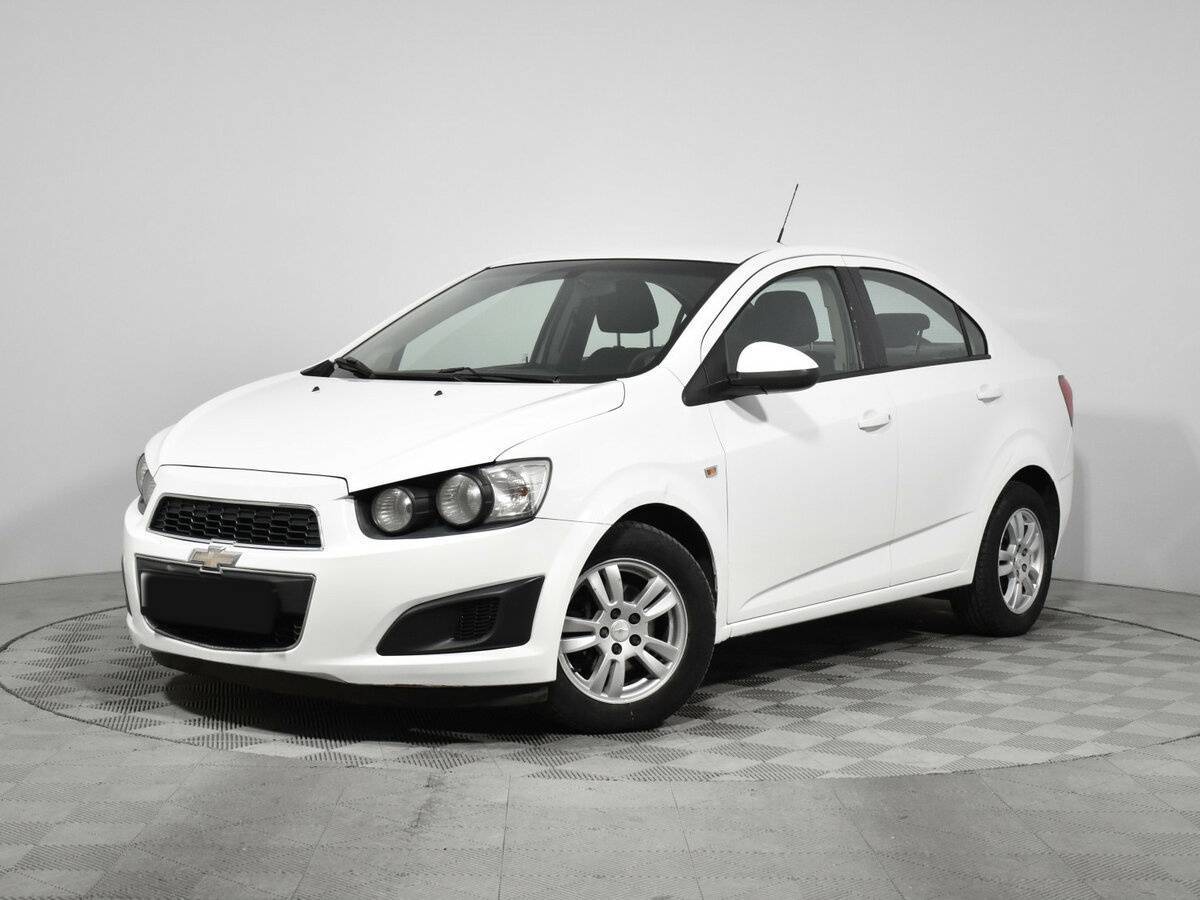 Chevrolet Aveo с пробегом — 2013 год. Посмотреть фото