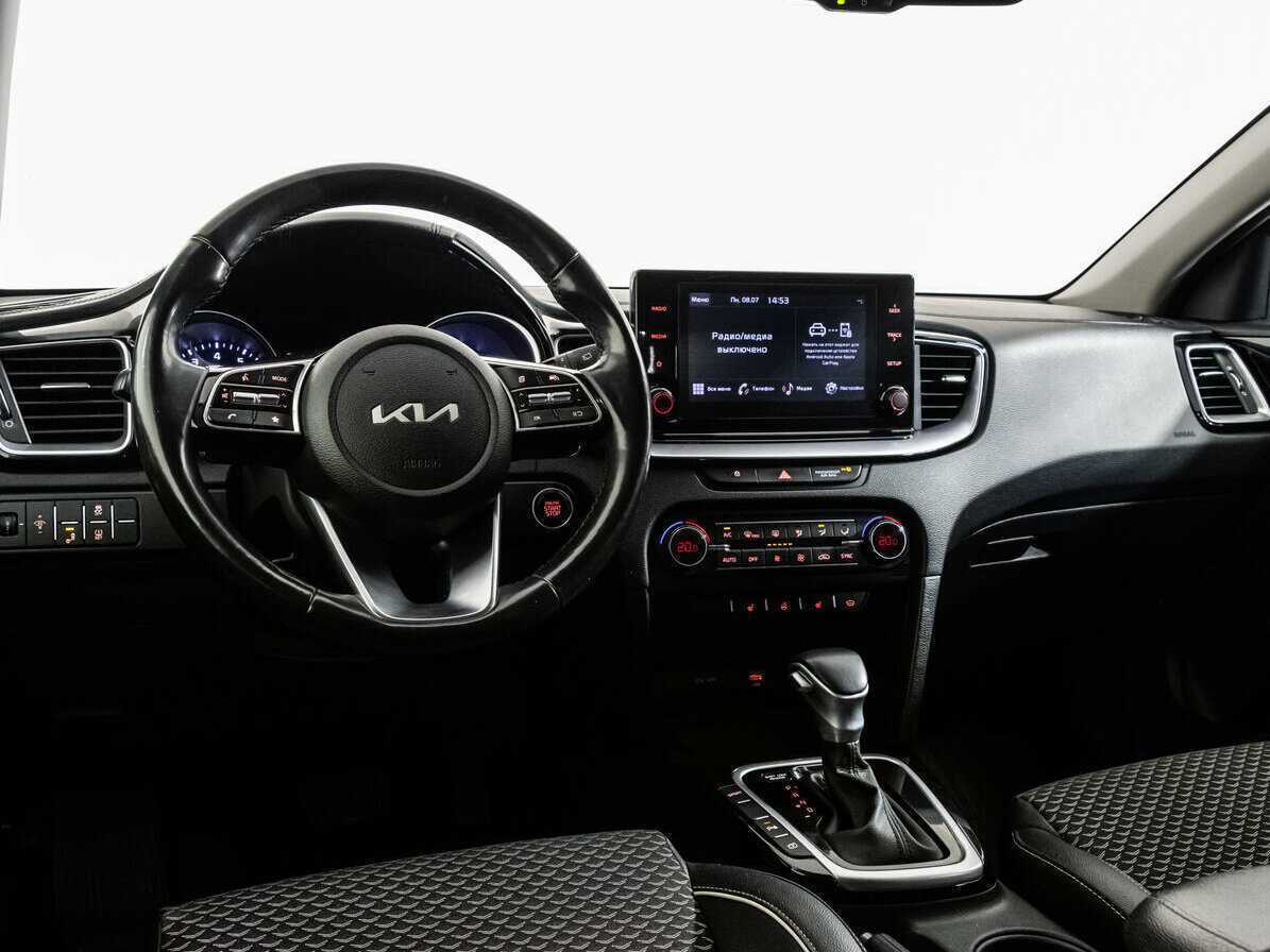 Kia Ceed с пробегом — 2021 год. Фото: #8