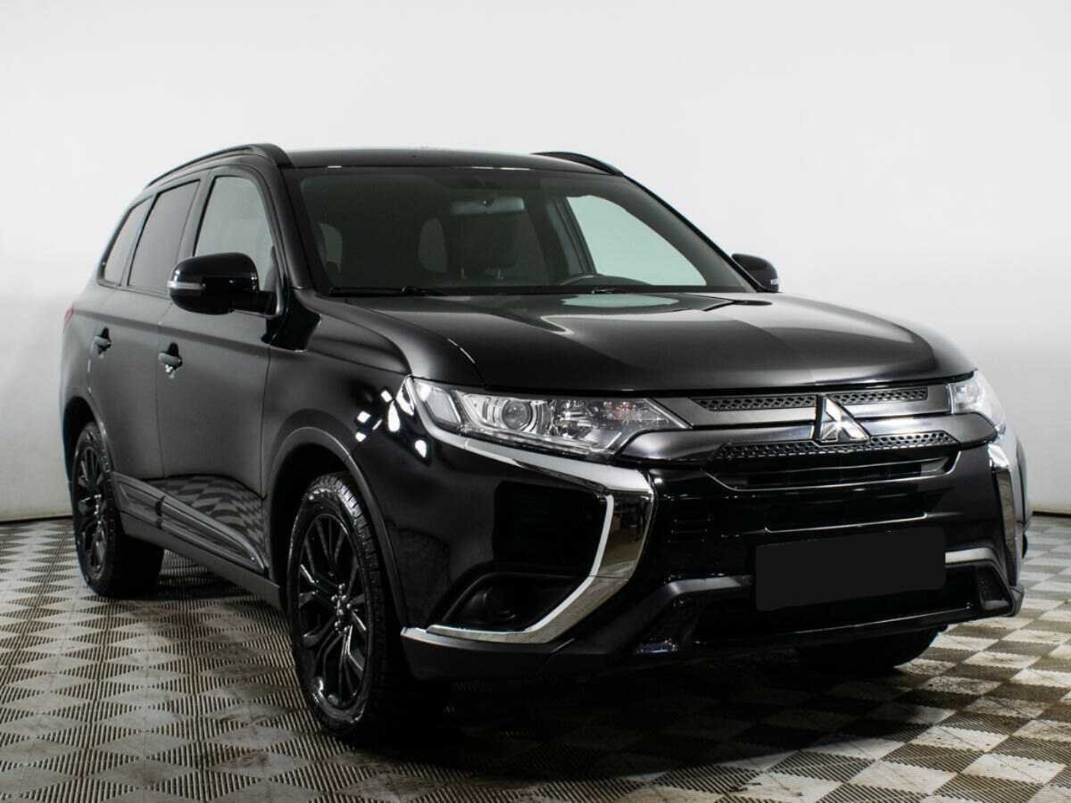 Mitsubishi Outlander с пробегом — 2021 год. Фото: #2