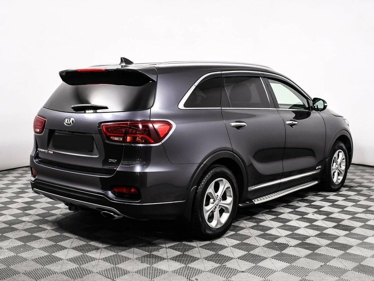 Kia Sorento с пробегом — 2019 год. Фото: #4