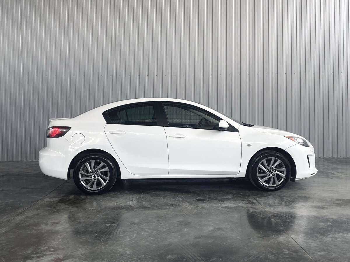 Mazda 3 с пробегом — 2012 год. Фото: #3