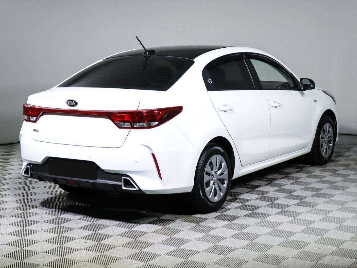 Kia Rio с пробегом — 2021 год. Фото: #3