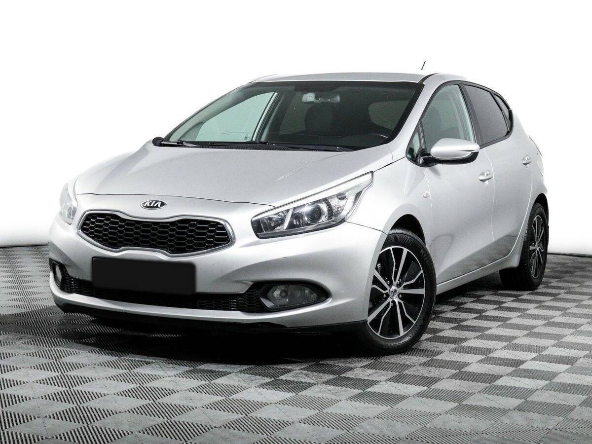 Kia Ceed с пробегом — 2012 год. Фото: #0