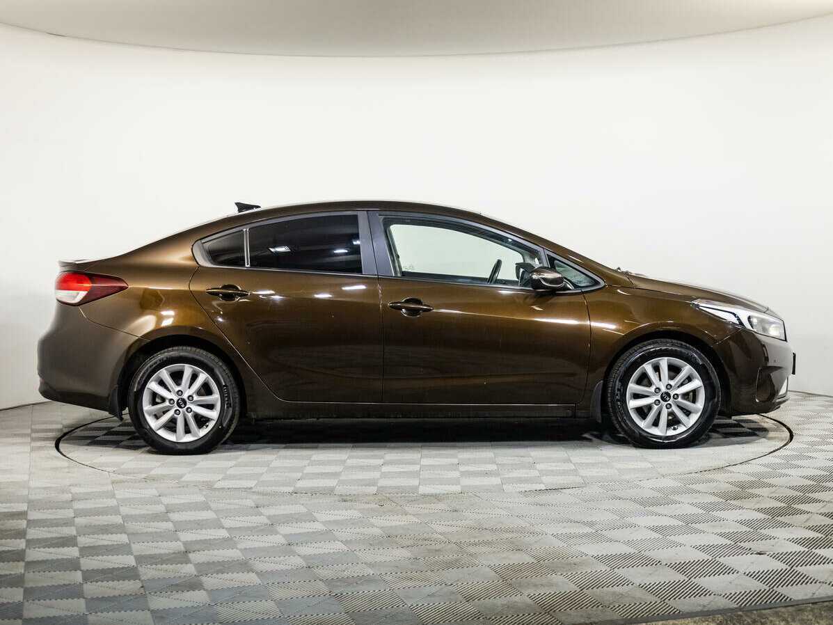 Kia Cerato с пробегом — 2018 год. Фото: #2