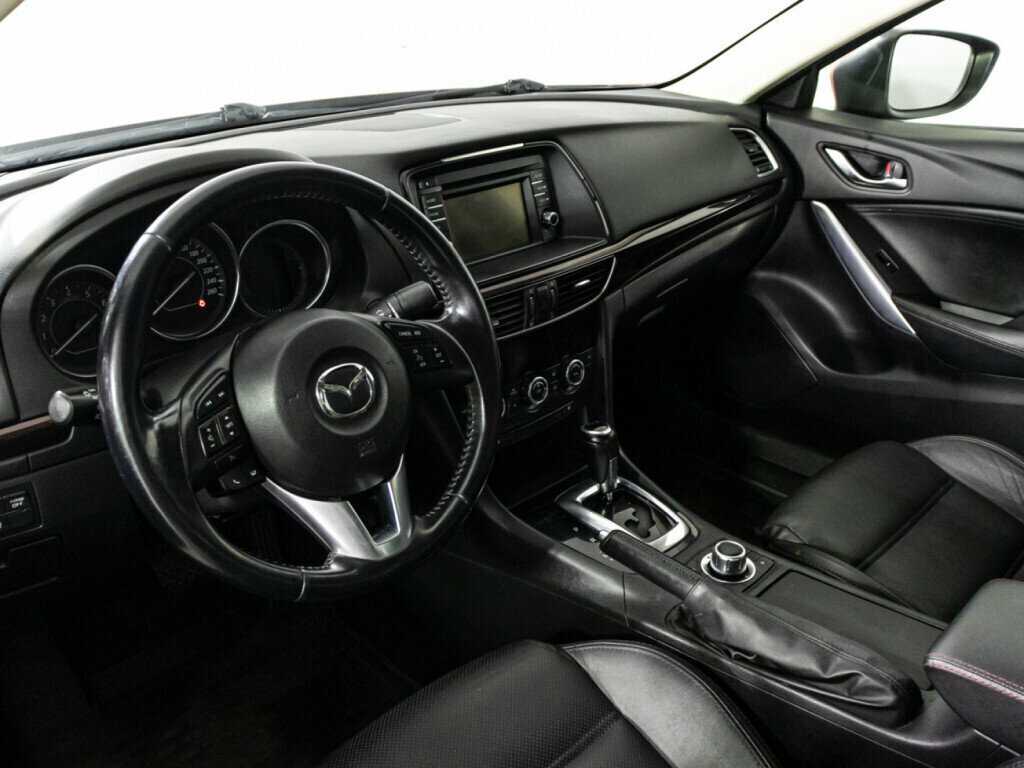 Mazda 6 с пробегом — 2014 год. Фото: #10