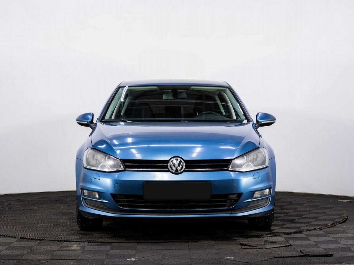 Volkswagen Golf с пробегом — 2013 год. Фото: #1