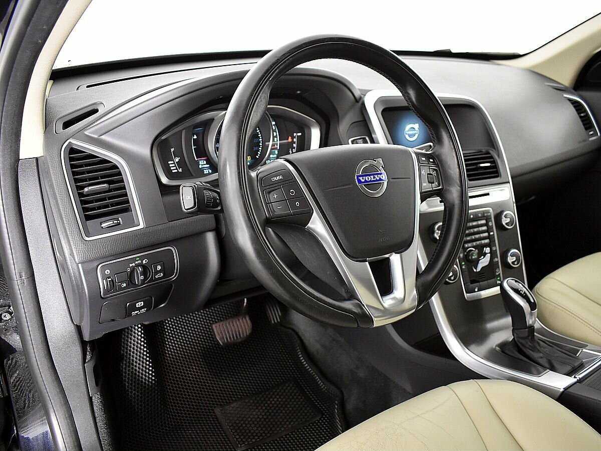 Volvo XC60 с пробегом — 2014 год. Фото: #6