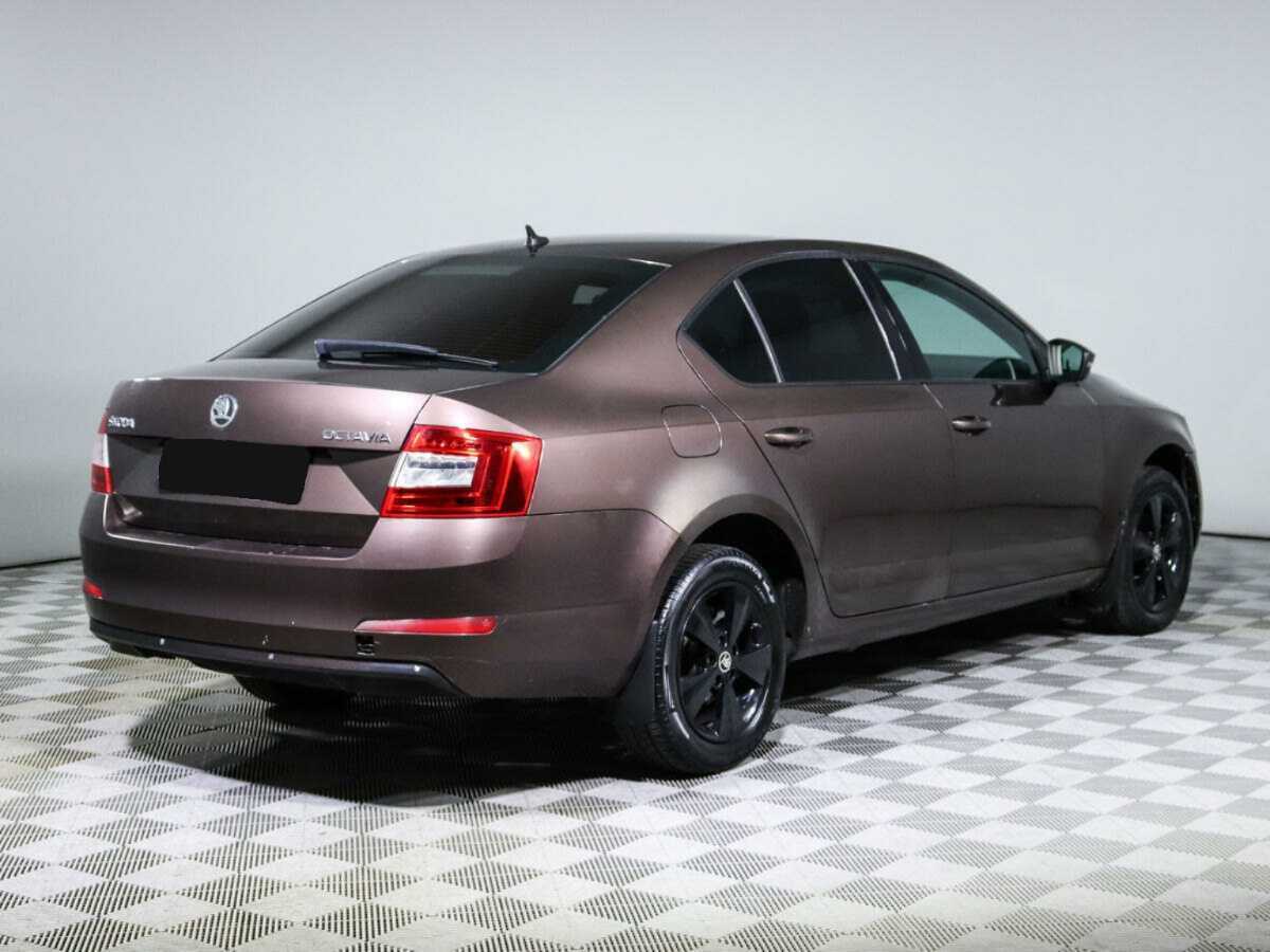 Skoda Octavia с пробегом — 2013 год. Фото: #3