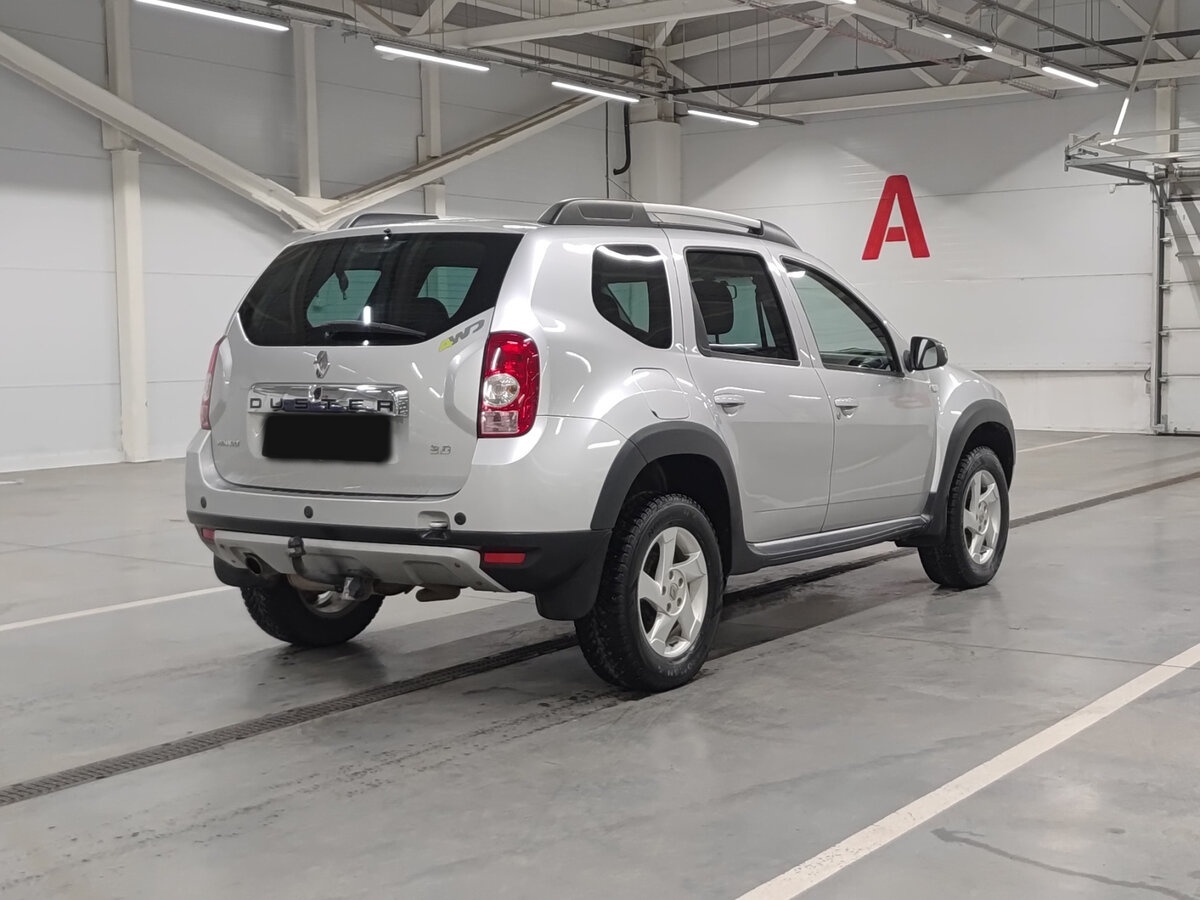 Renault Duster с пробегом — 2012 год. Фото: #4