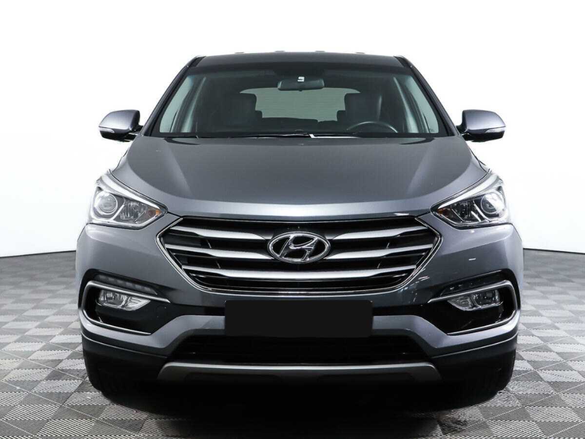 Hyundai Santa Fe с пробегом — 2016 год. Фото: #1