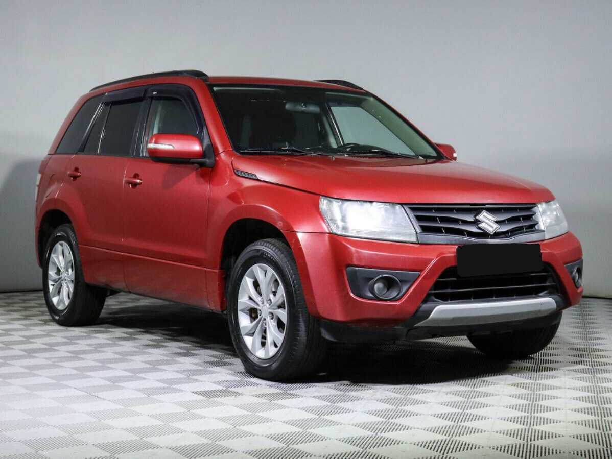 Suzuki Grand Vitara с пробегом — 2012 год. Фото: #2