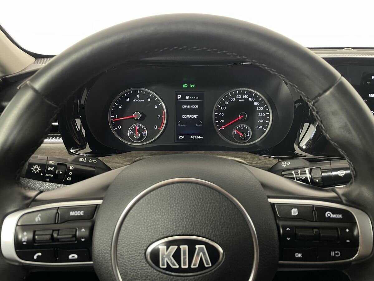Kia K5 с пробегом — 2021 год. Фото: #9
