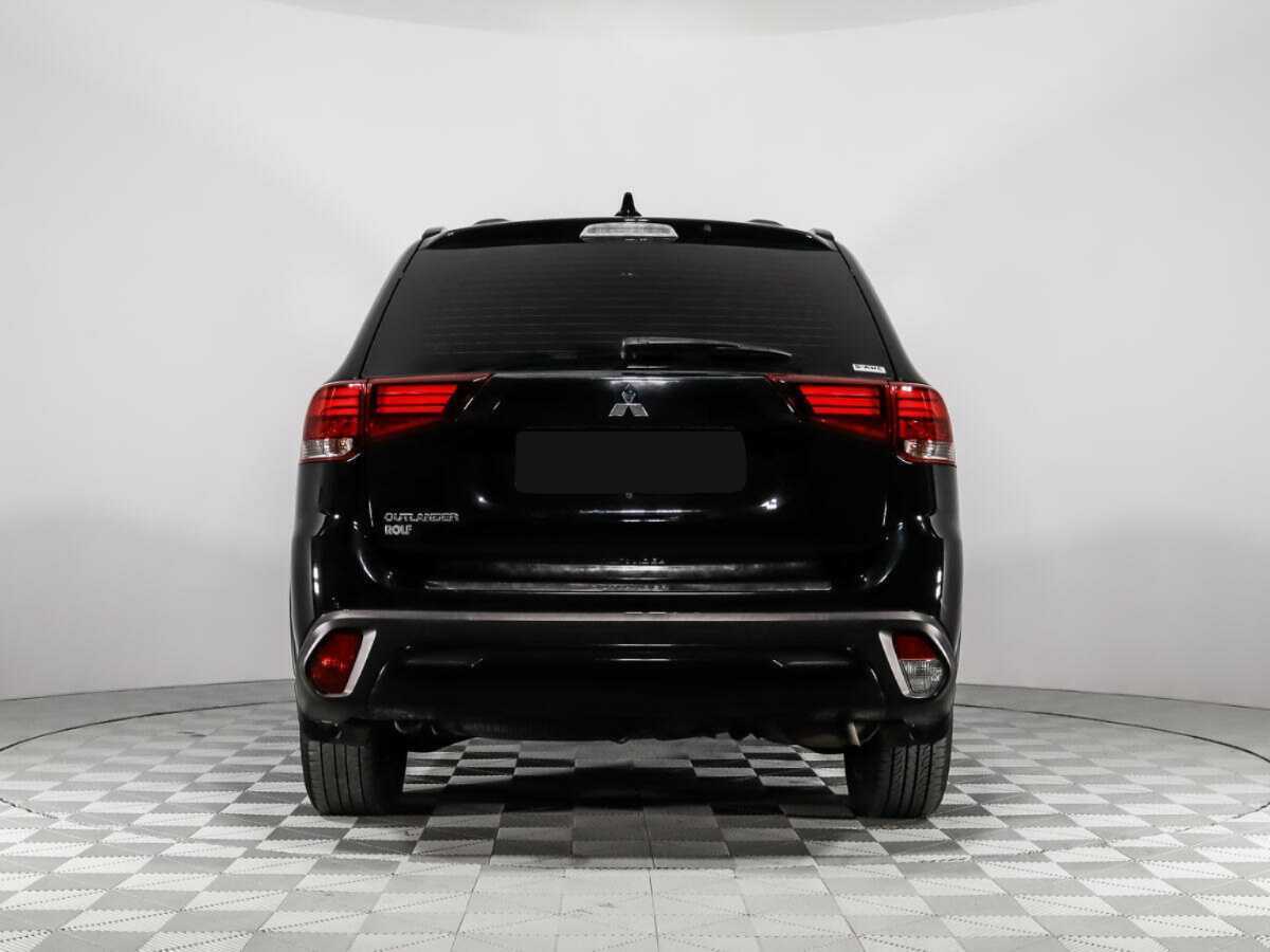 Mitsubishi Outlander с пробегом — 2021 год. Фото: #5