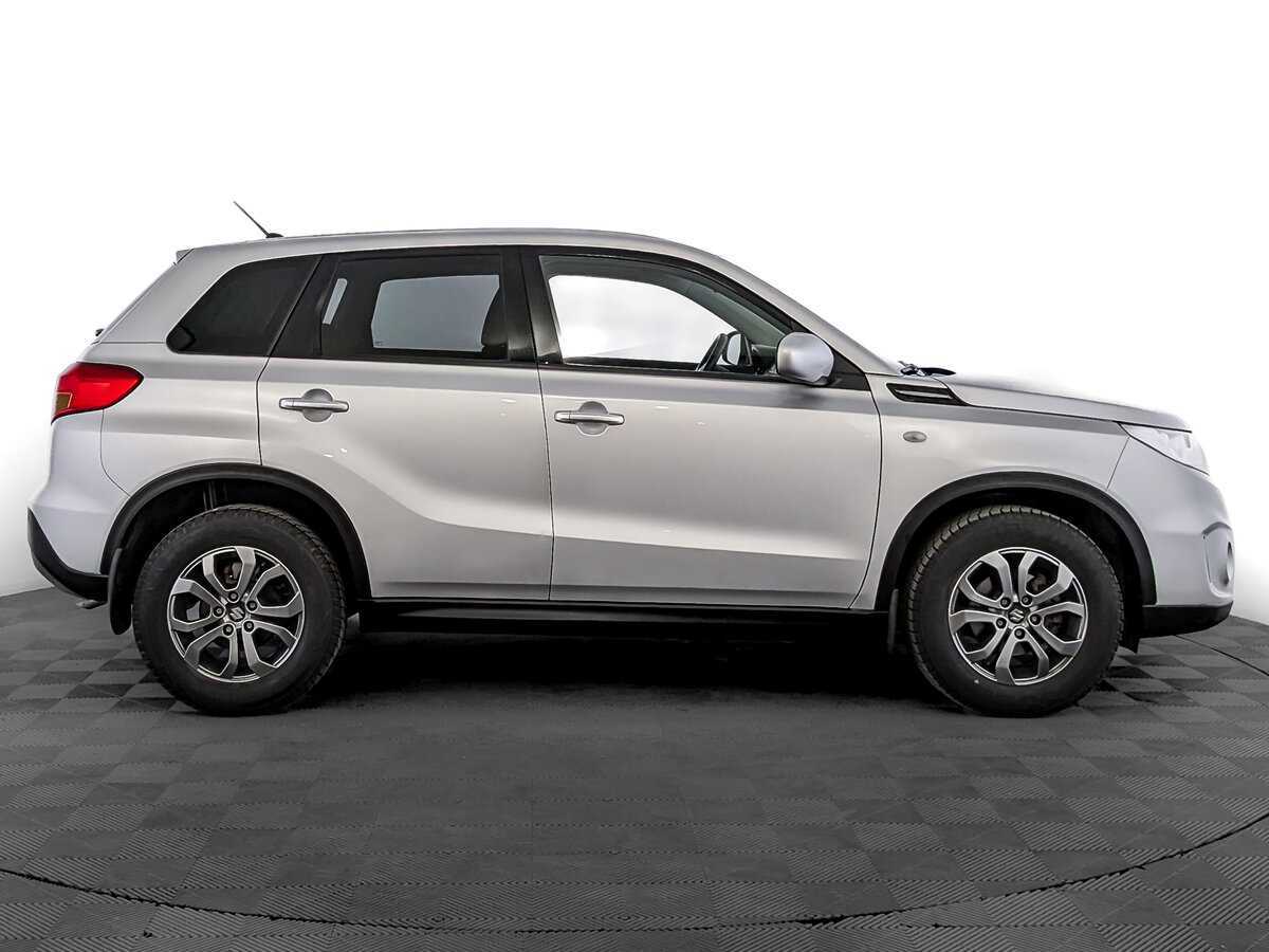 Suzuki Vitara с пробегом — 2016 год. Фото: #3