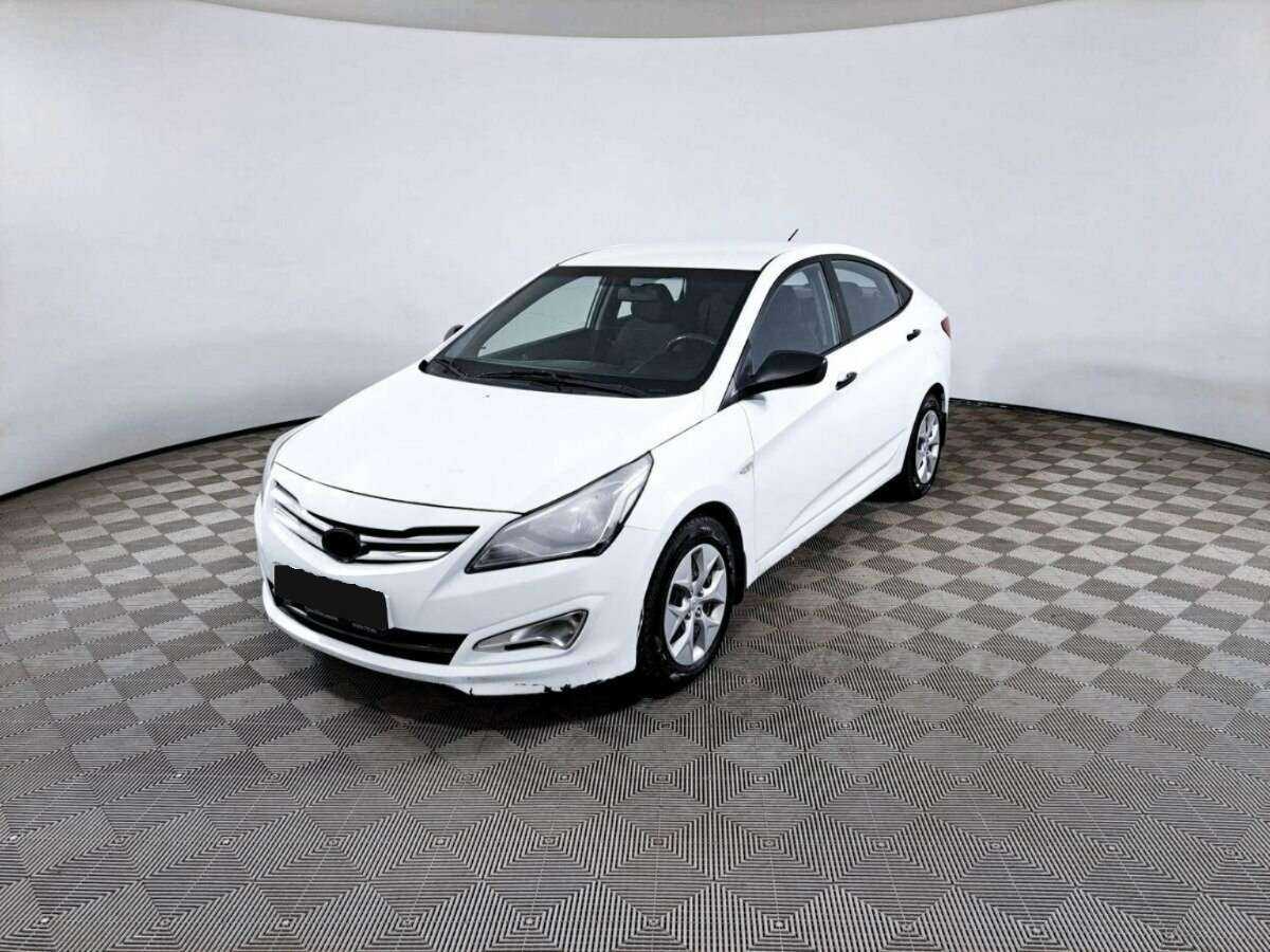 Hyundai Solaris с пробегом — 2014 год. Фото: #0