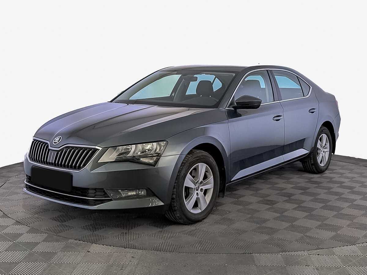 Skoda Superb с пробегом — 2018 год. Фото: #0