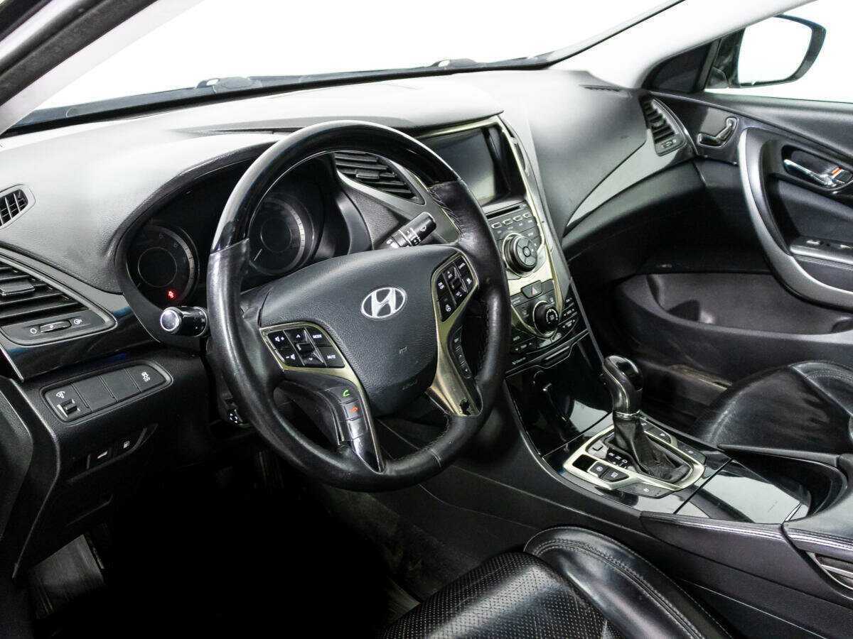 Hyundai Grandeur с пробегом — 2013 год. Фото: #10