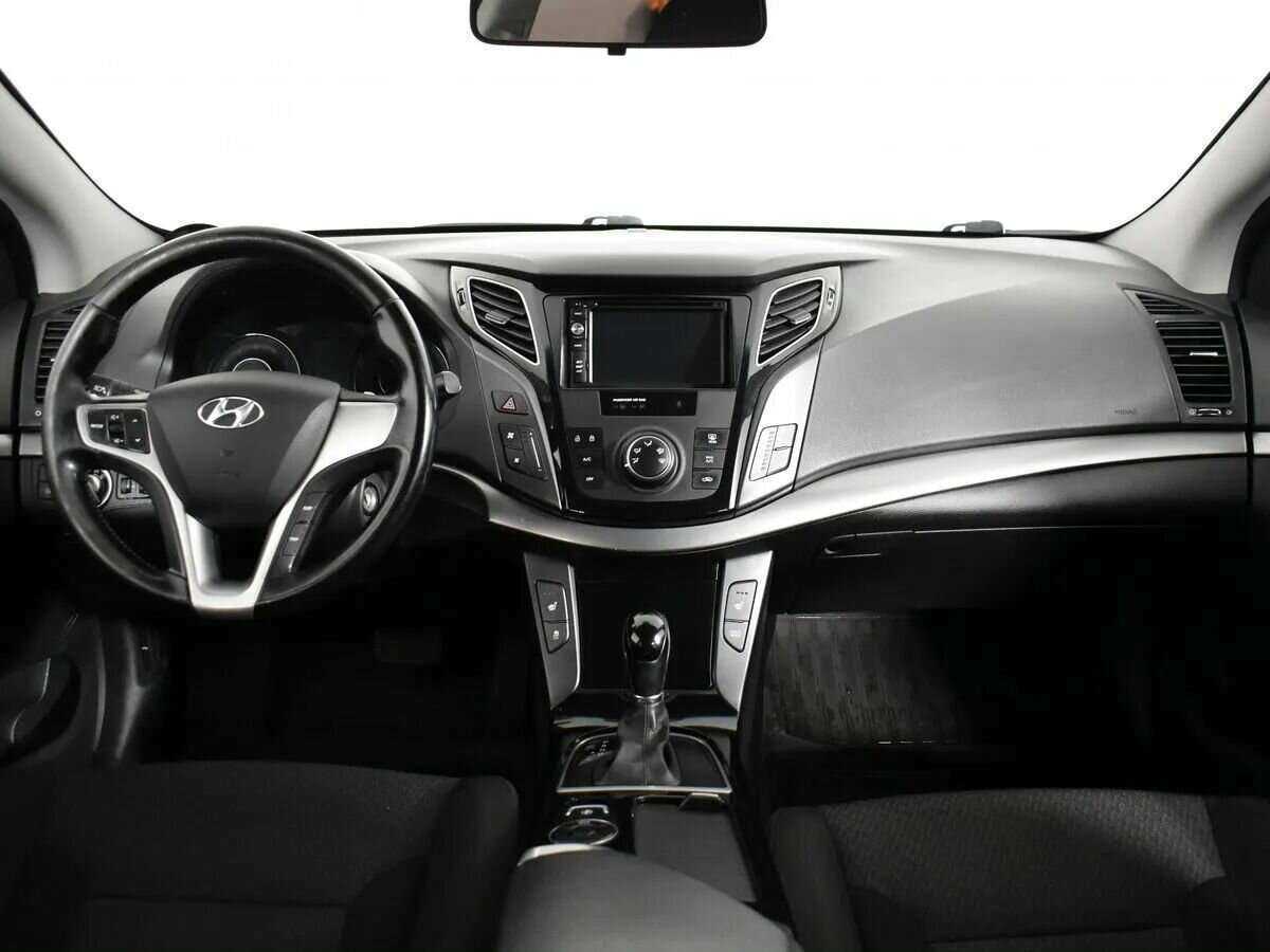 Hyundai i40 с пробегом — 2014 год. Фото: #9