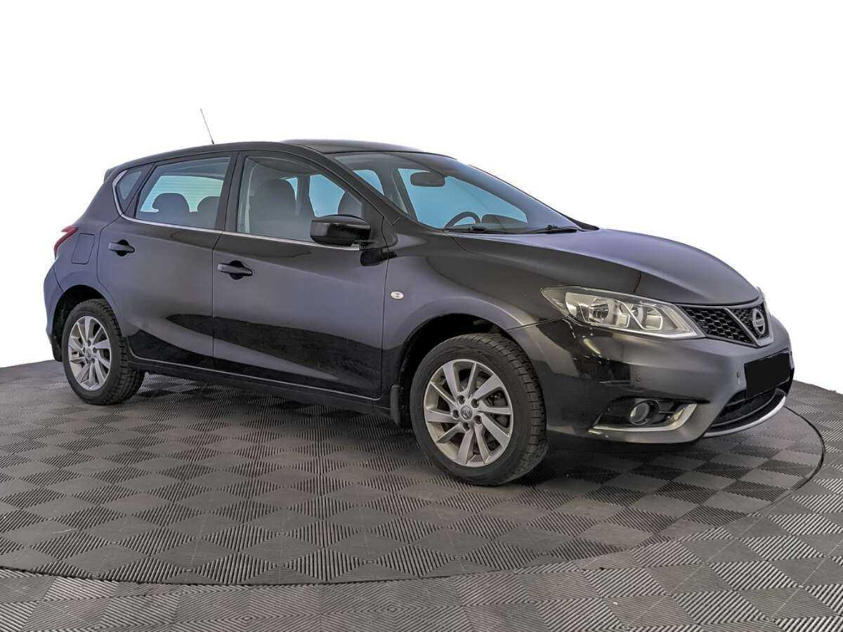 Nissan Tiida с пробегом — 2015 год. Фото: #2