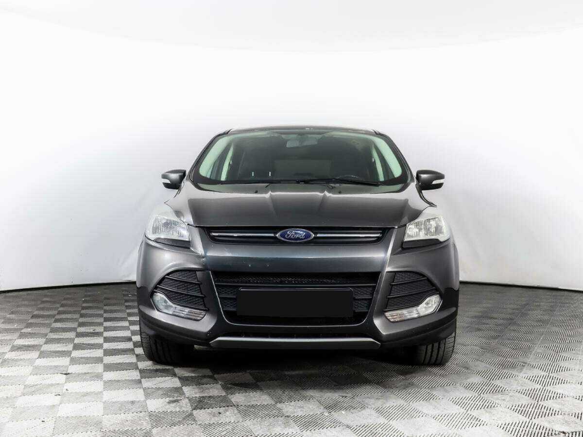 Ford Kuga с пробегом — 2016 год. Фото: #1