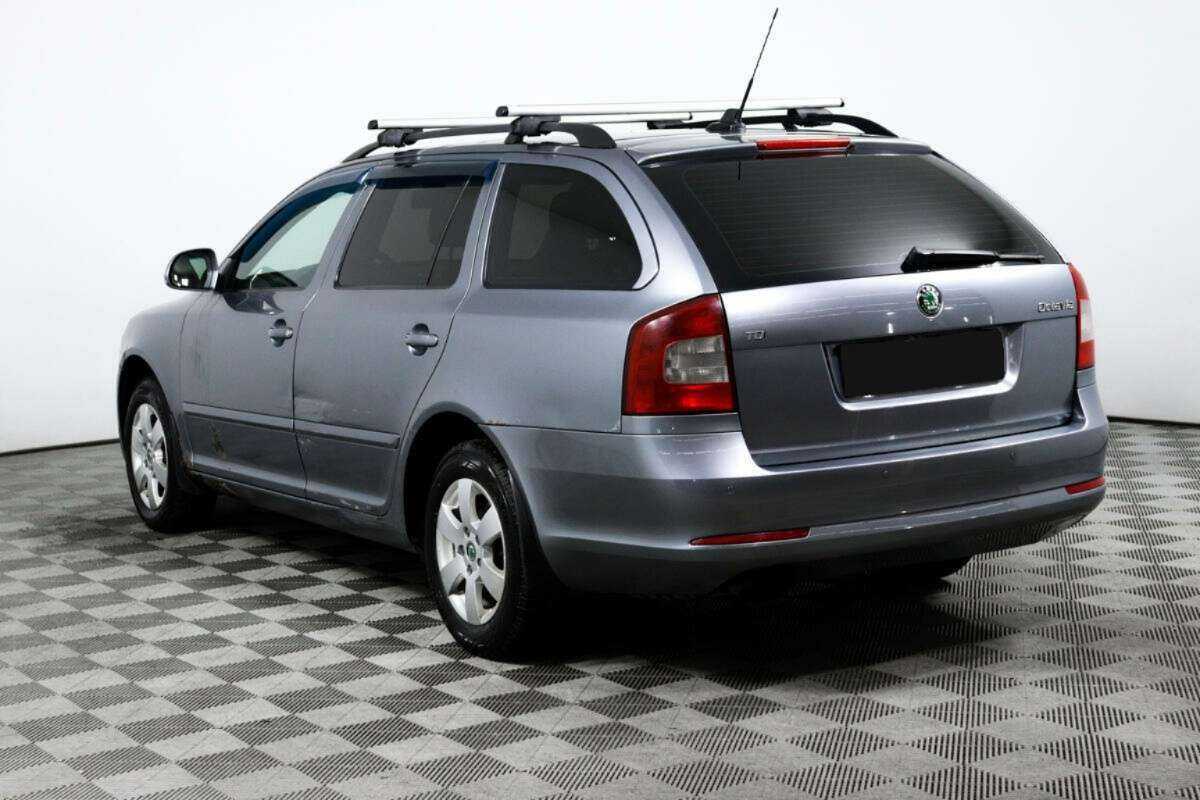 Skoda Octavia с пробегом — 2012 год. Фото: #6