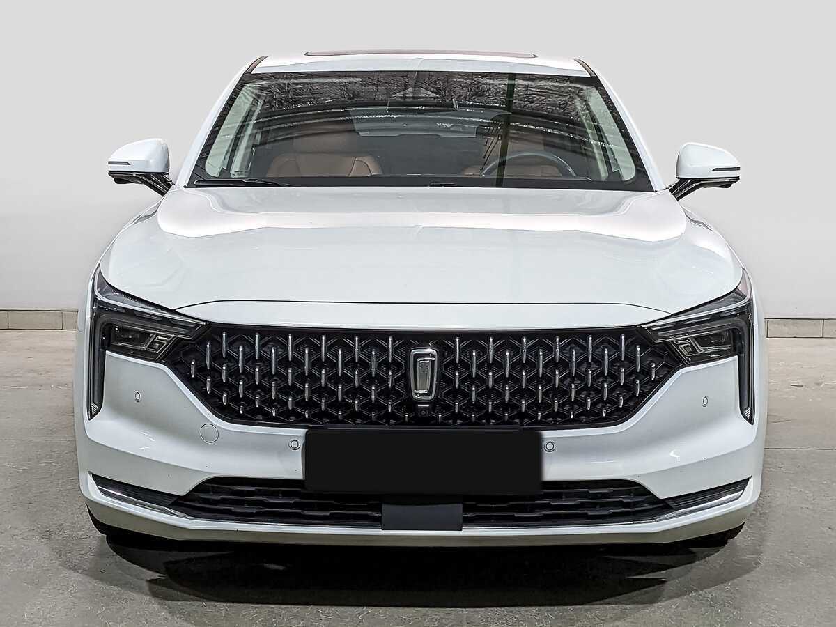 FAW Bestune B70 с пробегом — 2023 год. Фото: #1