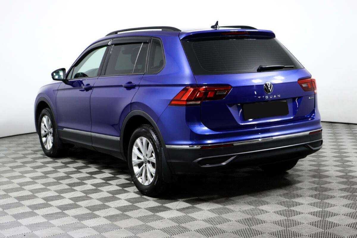 Volkswagen Tiguan с пробегом — 2021 год. Фото: #6