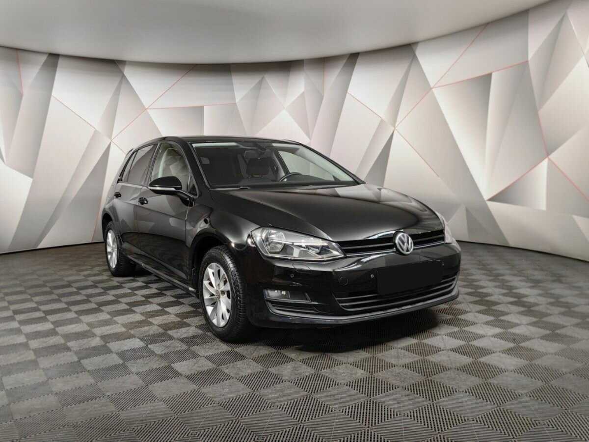 Volkswagen Golf с пробегом — 2013 год. Фото: #2