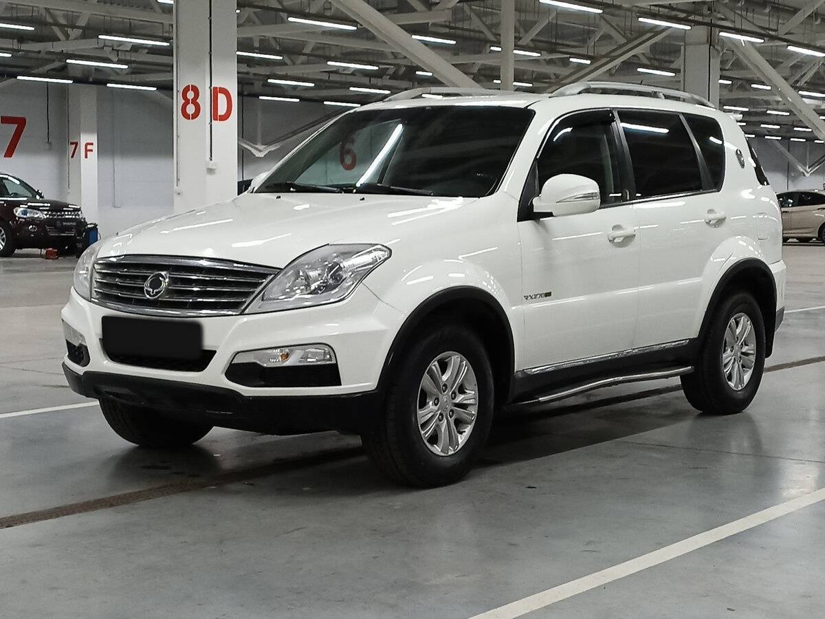 SsangYong Rexton с пробегом — 2013 год. Посмотреть фото