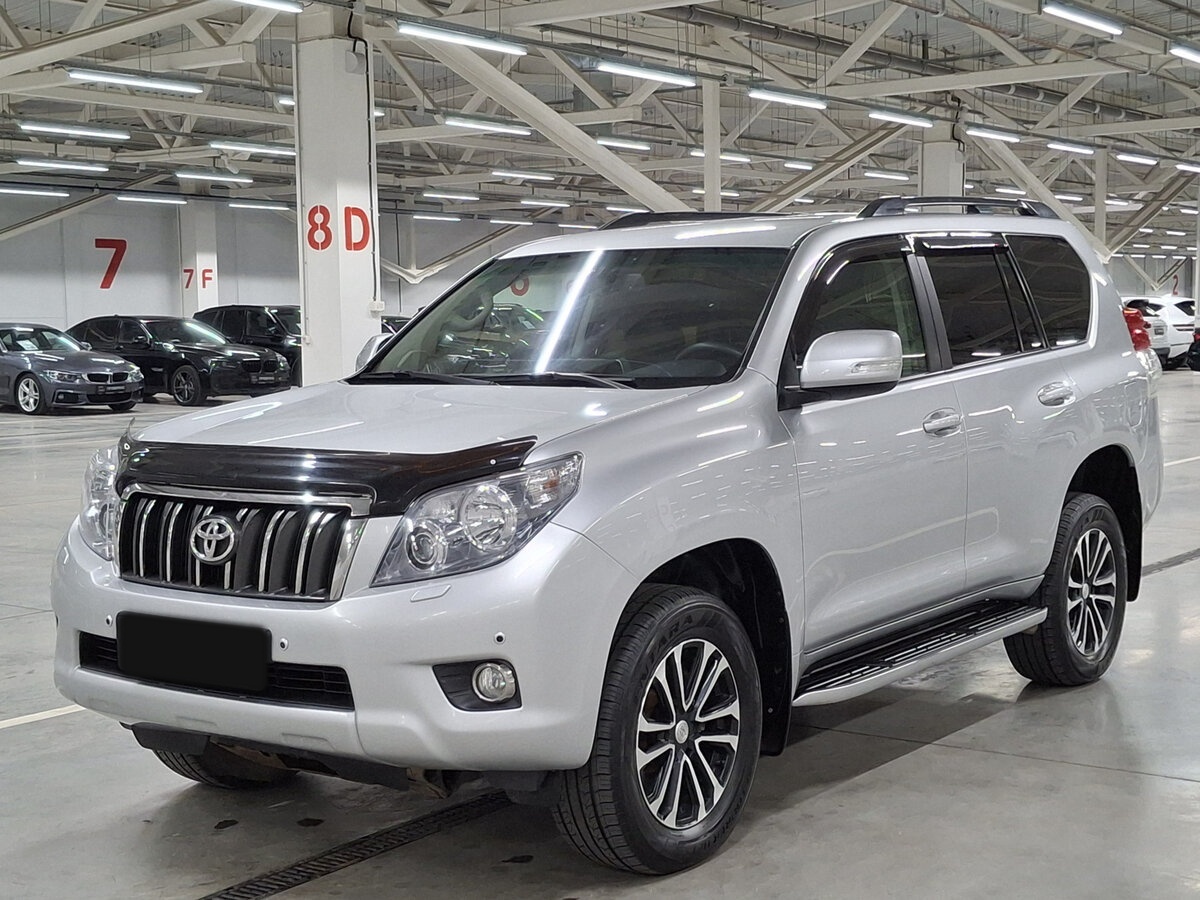 Toyota Land Cruiser Prado с пробегом — 2012 год. Фото: #0