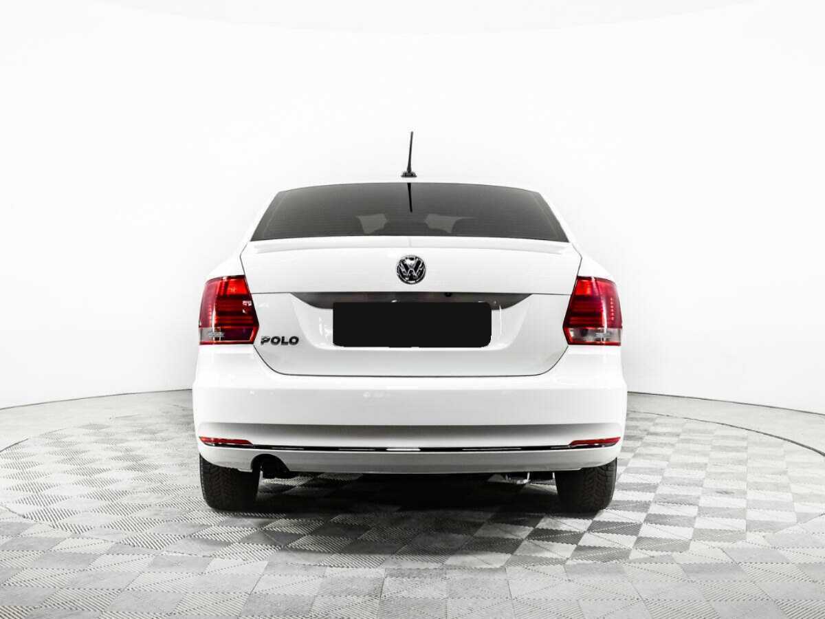 Volkswagen Polo с пробегом — 2019 год. Фото: #4
