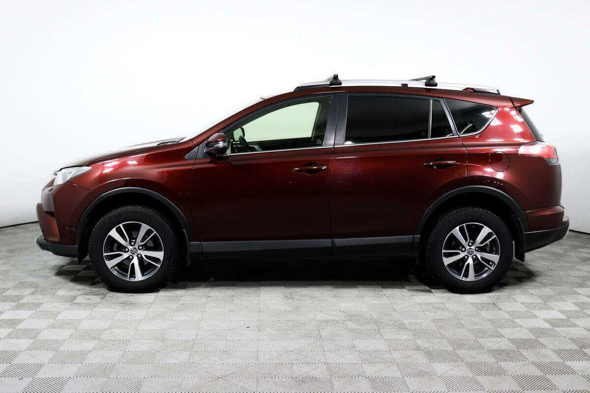 Toyota RAV4 с пробегом — 2016 год. Фото: #7