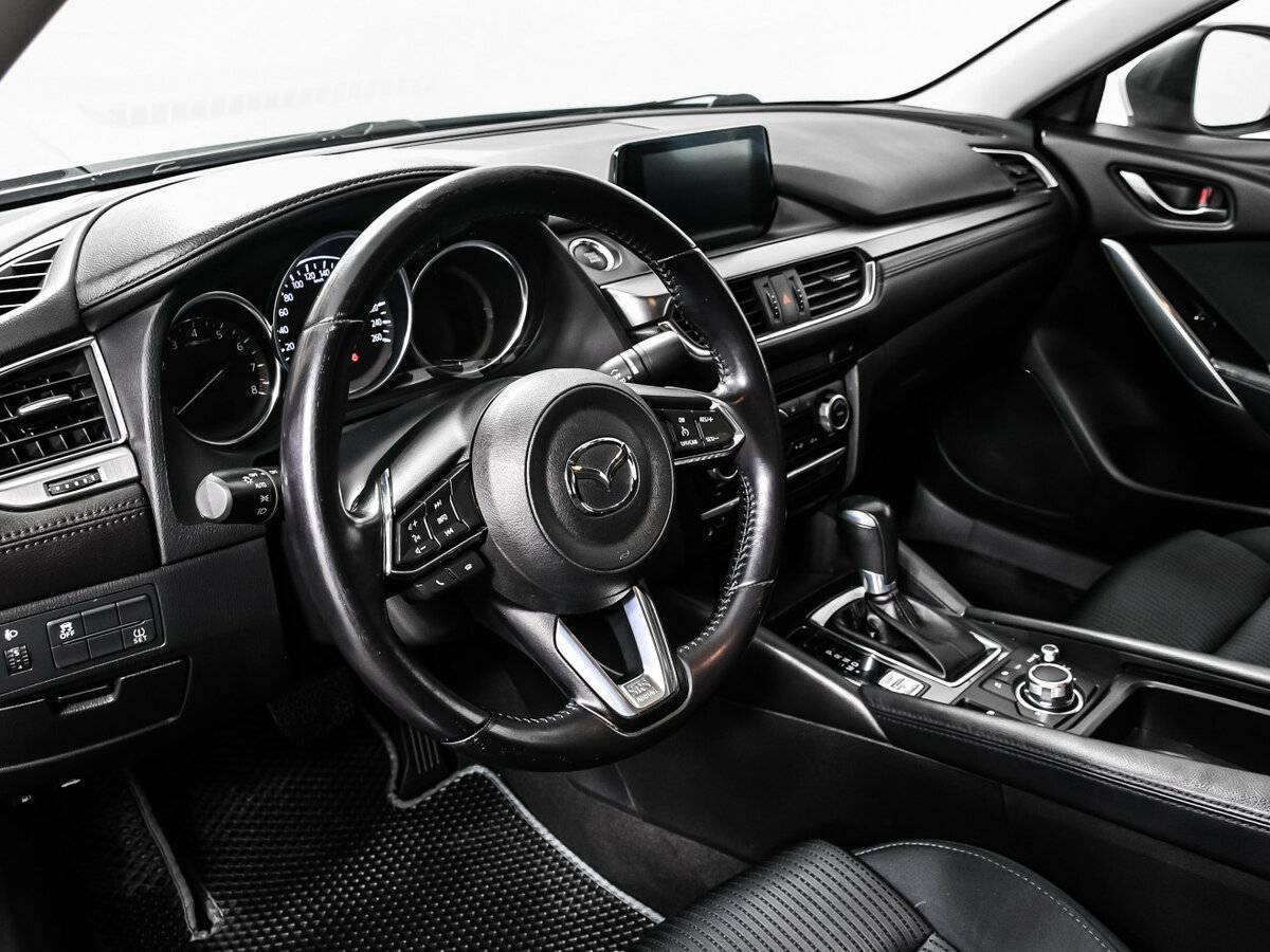 Mazda 6 с пробегом — 2018 год. Фото: #11