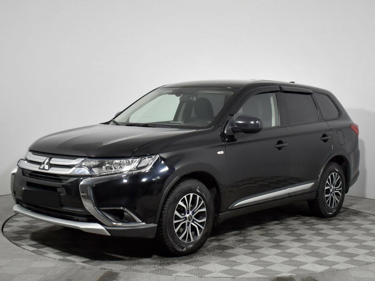 Mitsubishi Outlander с пробегом — 2018 год. Фото: #0