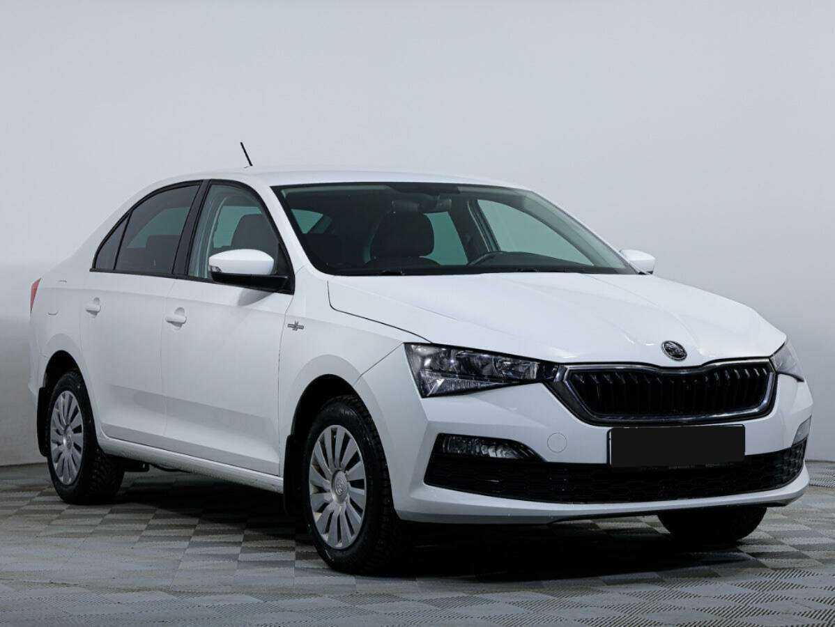 Skoda Rapid с пробегом — 2021 год. Фото: #2