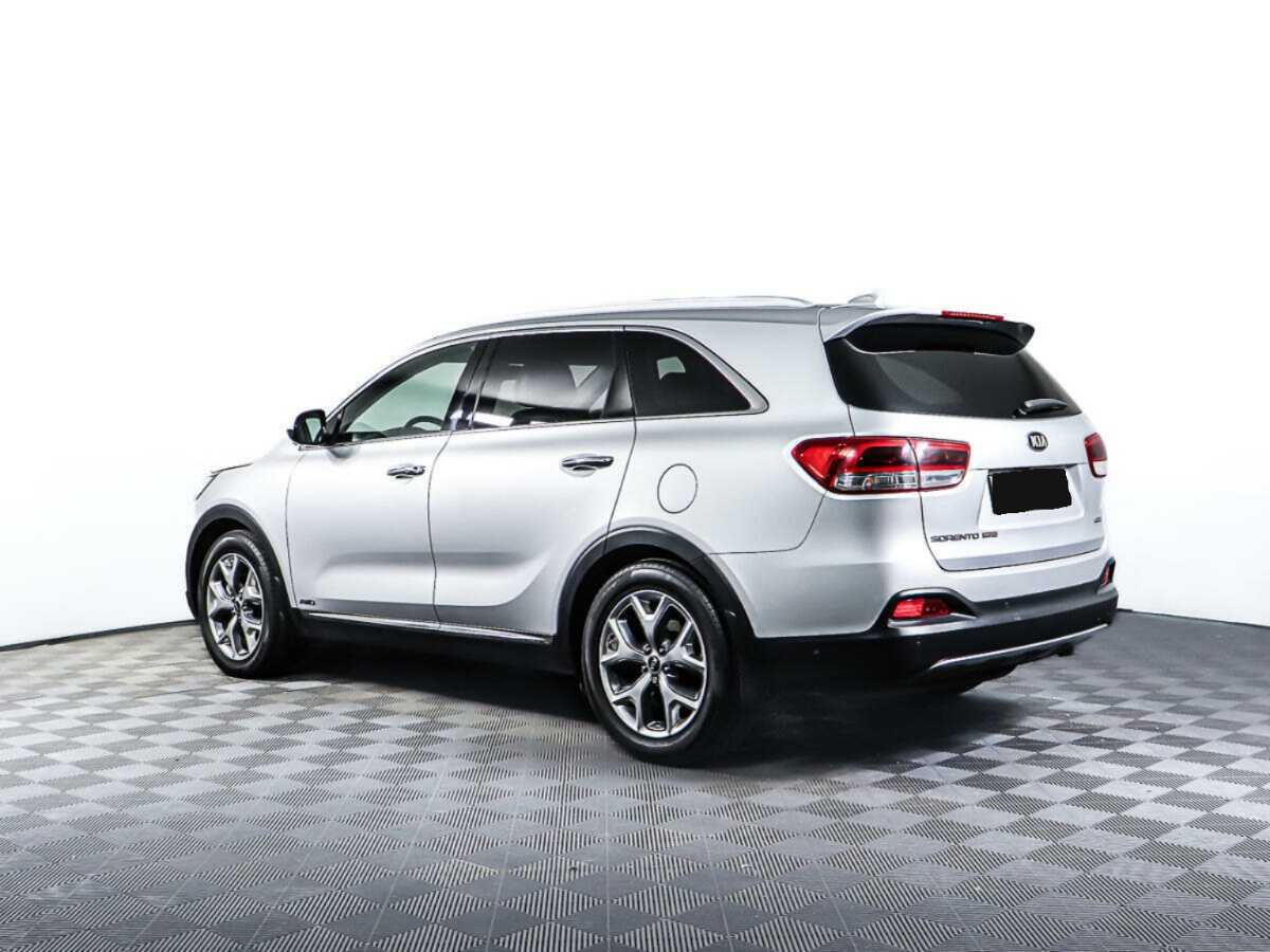 Kia Sorento с пробегом — 2017 год. Фото: #6