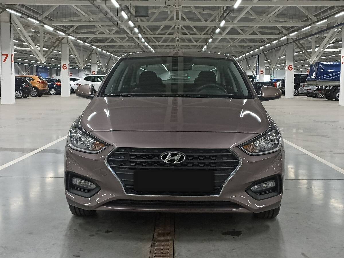 Hyundai Solaris с пробегом — 2019 год. Фото: #1