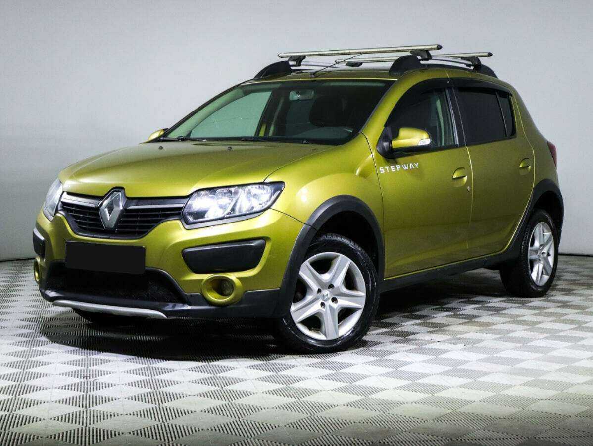 Renault Sandero с пробегом — 2016 год. Фото: #0