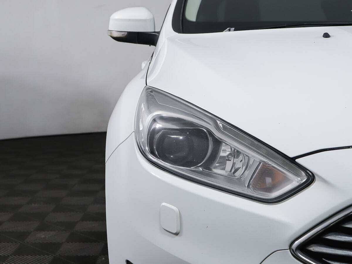 Ford Focus с пробегом — 2015 год. Фото: #22