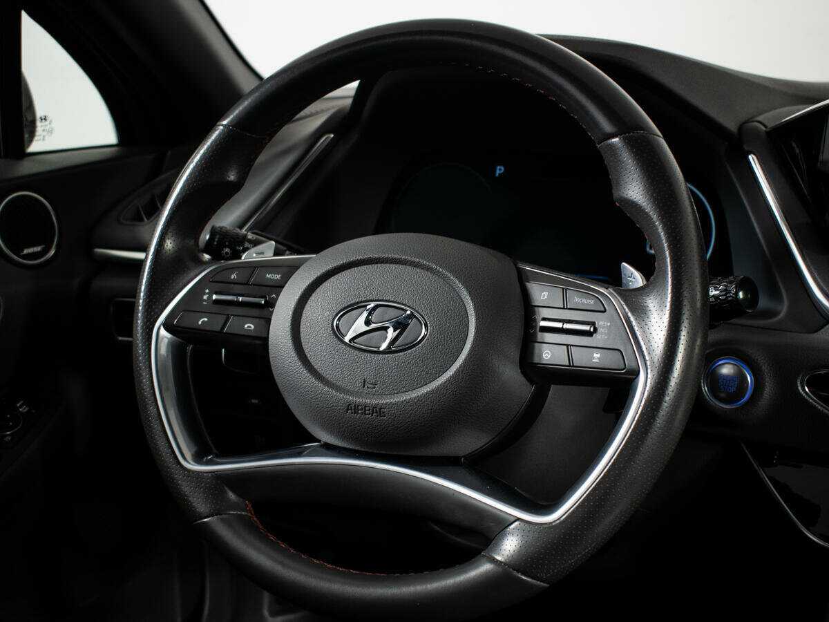 Hyundai Sonata с пробегом — 2021 год. Фото: #10
