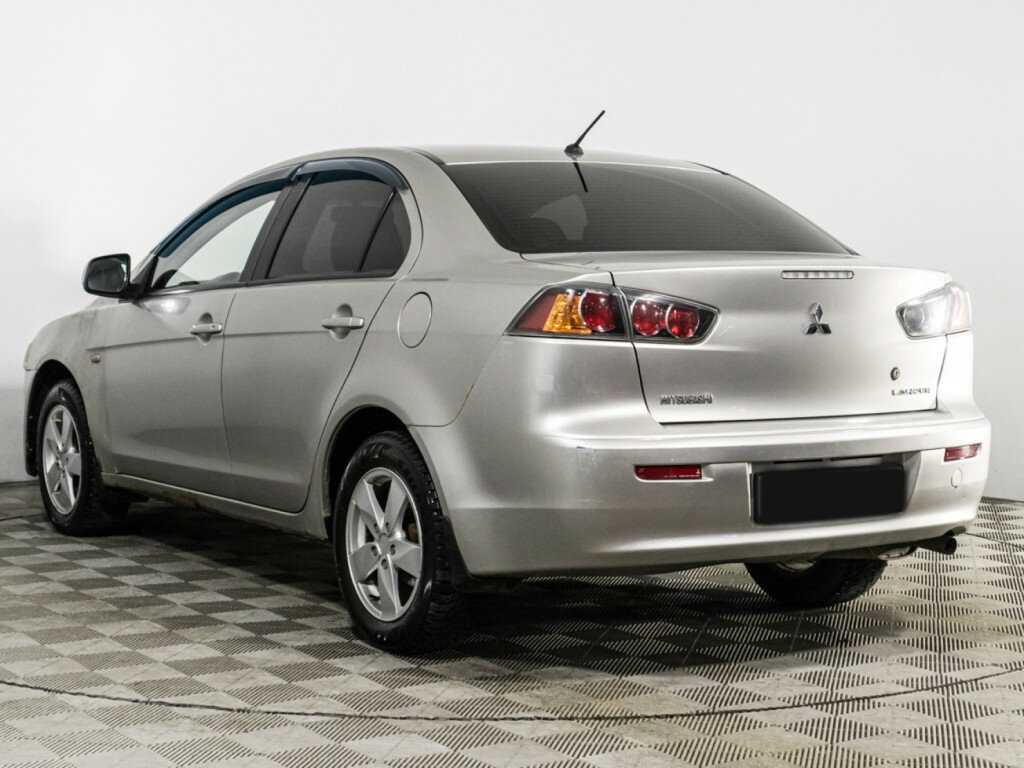 Mitsubishi Lancer с пробегом — 2012 год. Фото: #6
