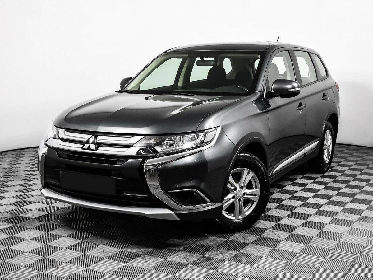 Mitsubishi Outlander с пробегом — 2016 год. Фото: #0