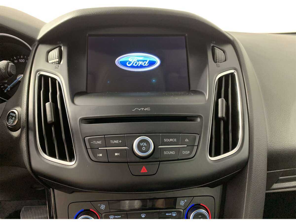 Ford Focus с пробегом — 2017 год. Фото: #12