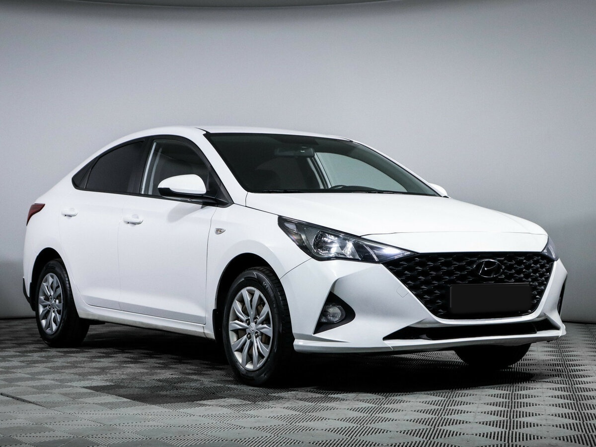Hyundai Solaris с пробегом — 2021 год. Фото: #2