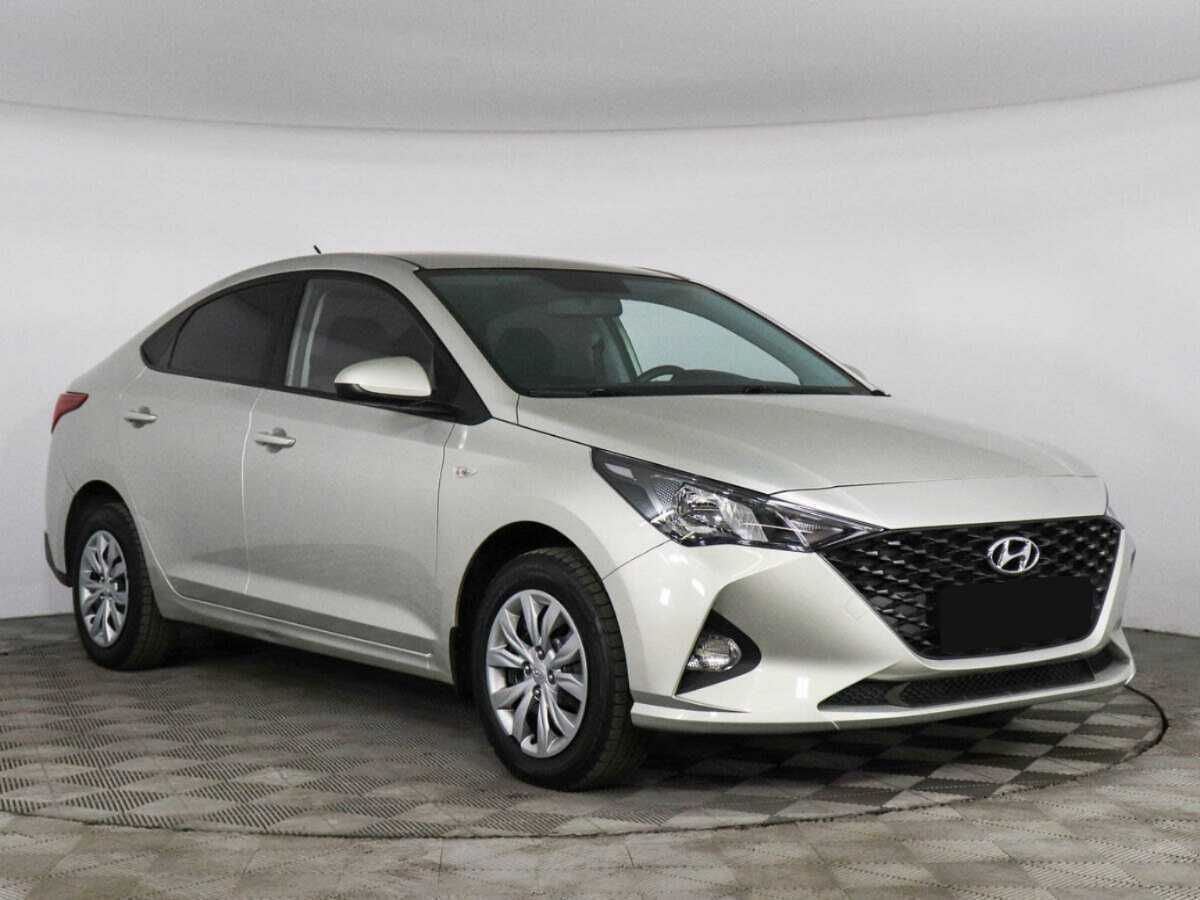 Hyundai Solaris с пробегом — 2020 год. Фото: #2