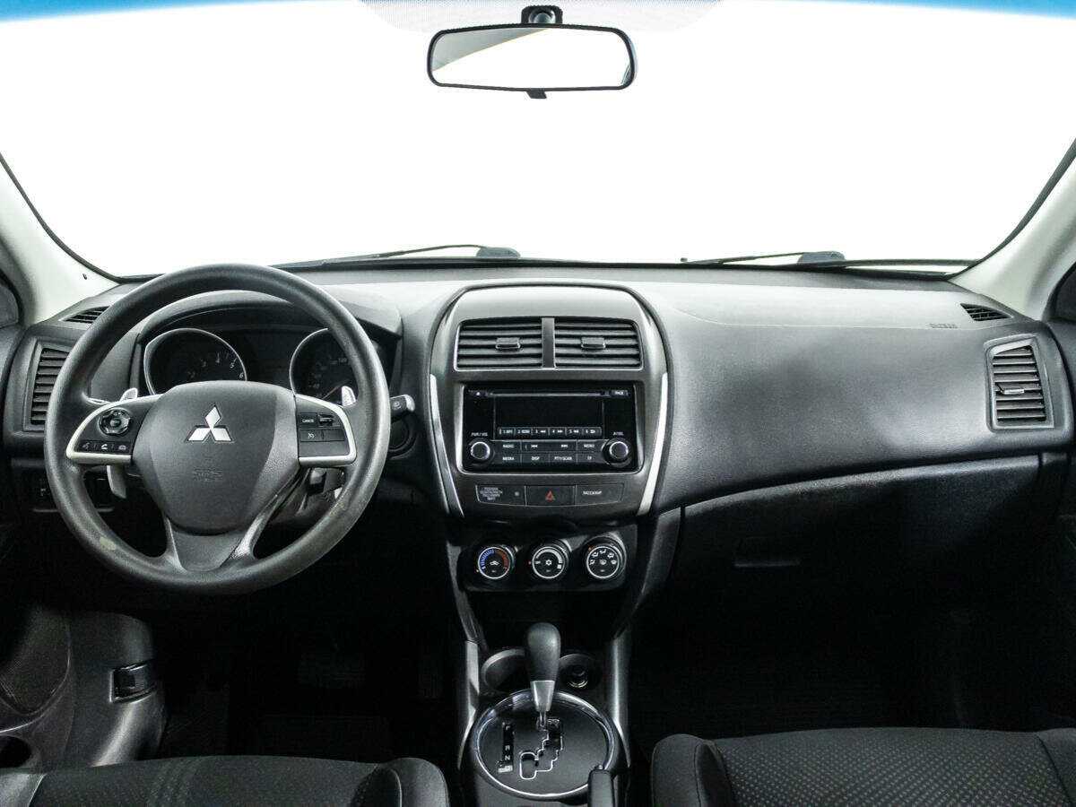 Mitsubishi ASX с пробегом — 2013 год. Фото: #12