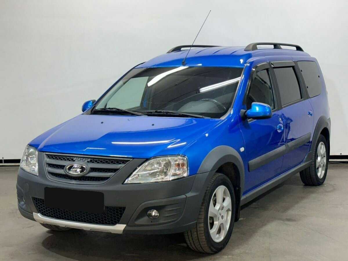 Lada (ВАЗ) Largus с пробегом — 2020 год. Посмотреть фото