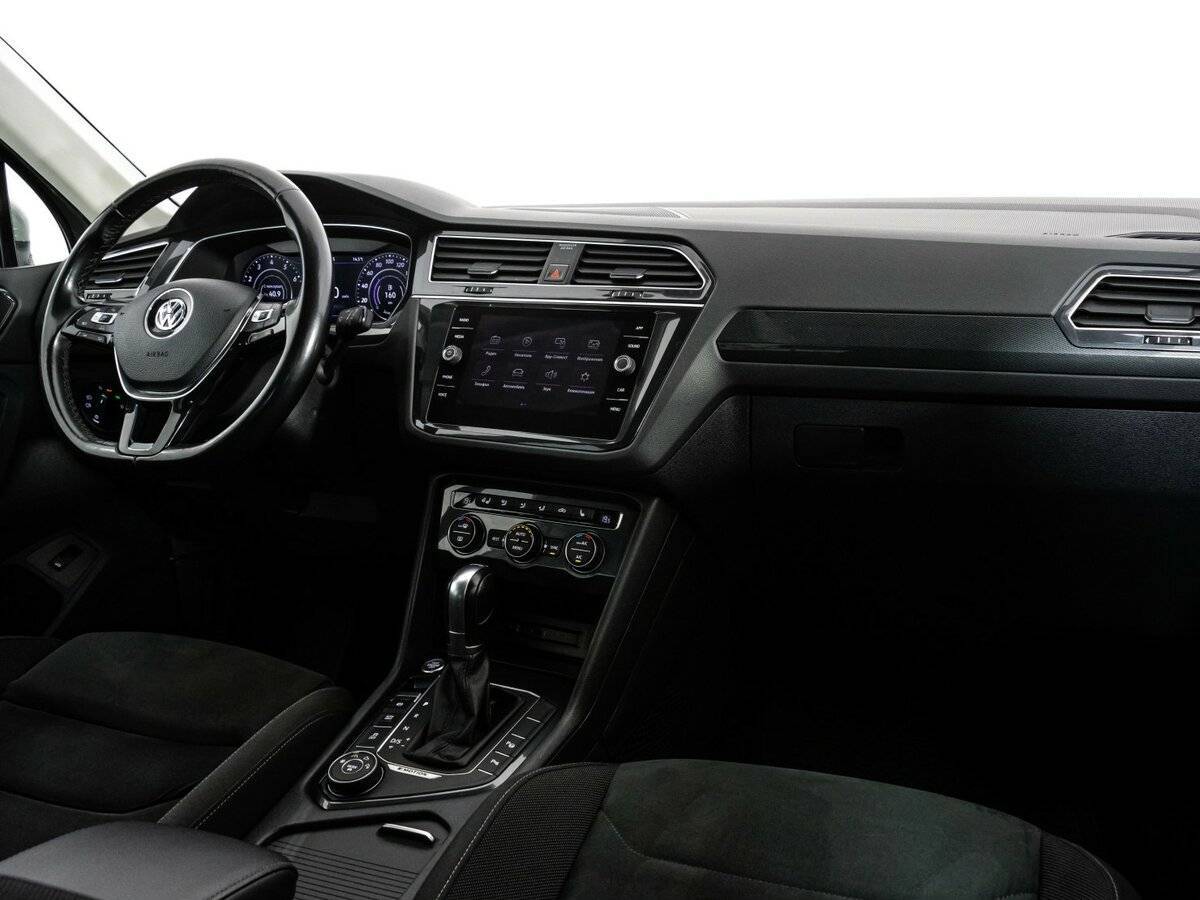 Volkswagen Tiguan с пробегом — 2017 год. Фото: #8